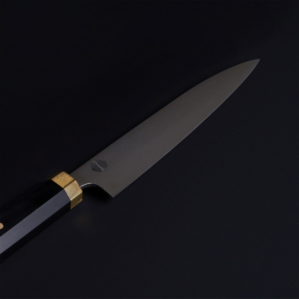 Parer LS115 chef's paring knife collaboration with Andersson Copra. Parer LS115 chef's paring knife collaboration with Andersson Copra.